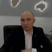 Роман Плотников