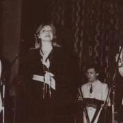 Скажи Скажи Чего Ты Ждёшь Упрямая И Гордая