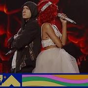 Eminem Rihanna Perform Love The Way You Lie Not Afraid At 2010 Vmas Mtv Mtv