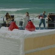 Cake By The Ocean Remix