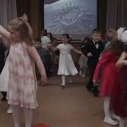 Вход Старшей Группы На Весенний Утренник