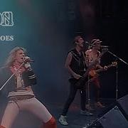 Broken Heroes Saxon