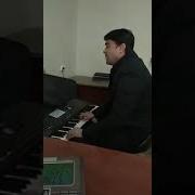 Суруд Ба Модарон Бо Овози Зинда