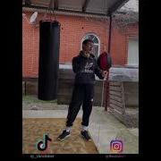 Уличные Драки Вырубил С Одного Удара