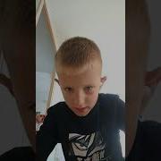 И Что Ты Не Смеёшься Когда Кровь