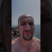 Адам Аджика Любила Хулигана