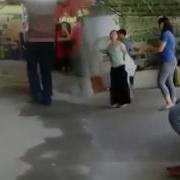 Рошод Хон Кори Айоллар Хакида