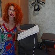 Мать Разбила Битой Клавиатуру С Мышкой