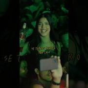 Trajado E O Bolso Com Dinheiro