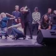 Девушка A Z Asiya Танцует Под Песню 91