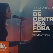 Julia Vitoria