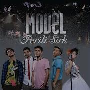 Model Bak Bir Varmış Bir Yokmuş