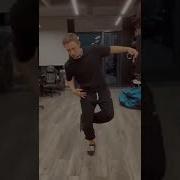 Похож На Танец Литвина Под Музыку
