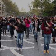 Madagascar Flashmob In Baku Flashmob Azerbaijan Танец На Улицах Баку