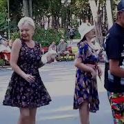 Постучу Я В Стеночку