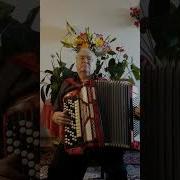Минус Песни Не Смейся Осень