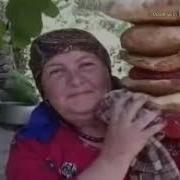 Моли Дунё Ёфт Мешавад Падару Модар Не