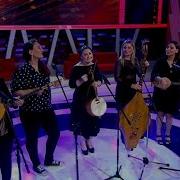 მაღლა მაღლა რომ დაფრინავ