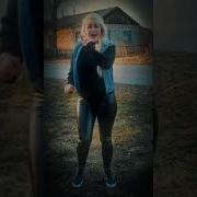 За Окном Луна Светит Полная