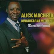 Samasimba Alick Macheso Topic