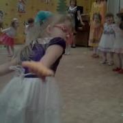 Разноцветные Листочки