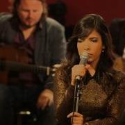 Indila Tourner Dans Le Vide Live Paris Introverder